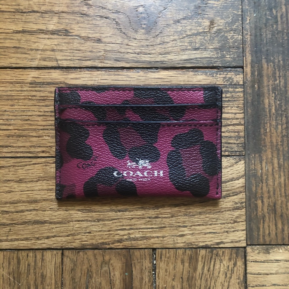 SOLD 🛑 COACH OCELOT CARD CASE